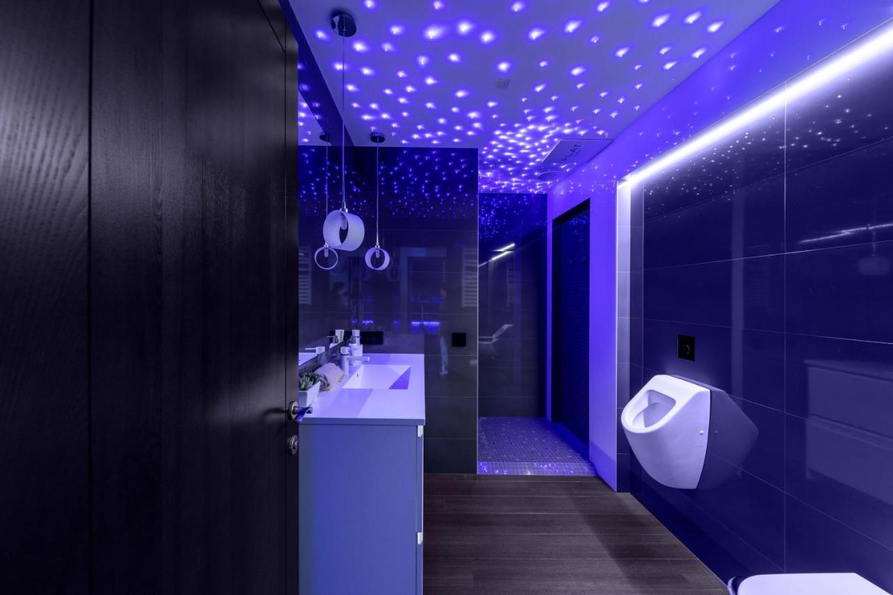 Ferienwohnung Sky Flat Jacuzzi 27 Floor Klaipėda Exterior foto